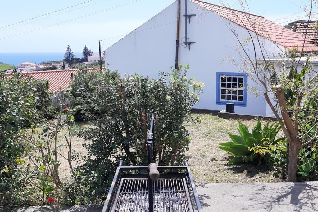 Villa A Barraka: Your Cozy House In Flores! à Lajes das Flores Extérieur photo